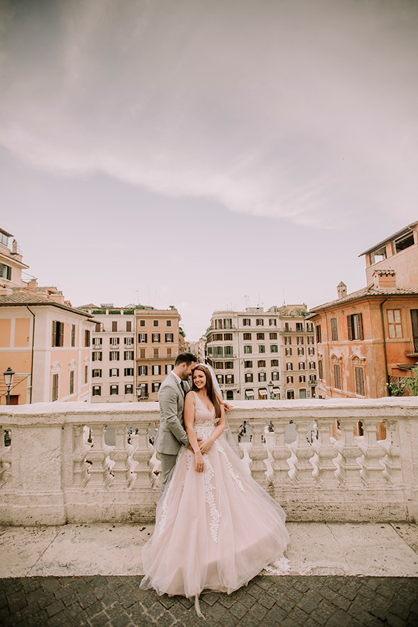 Newly Married Couple Posing In Rome
